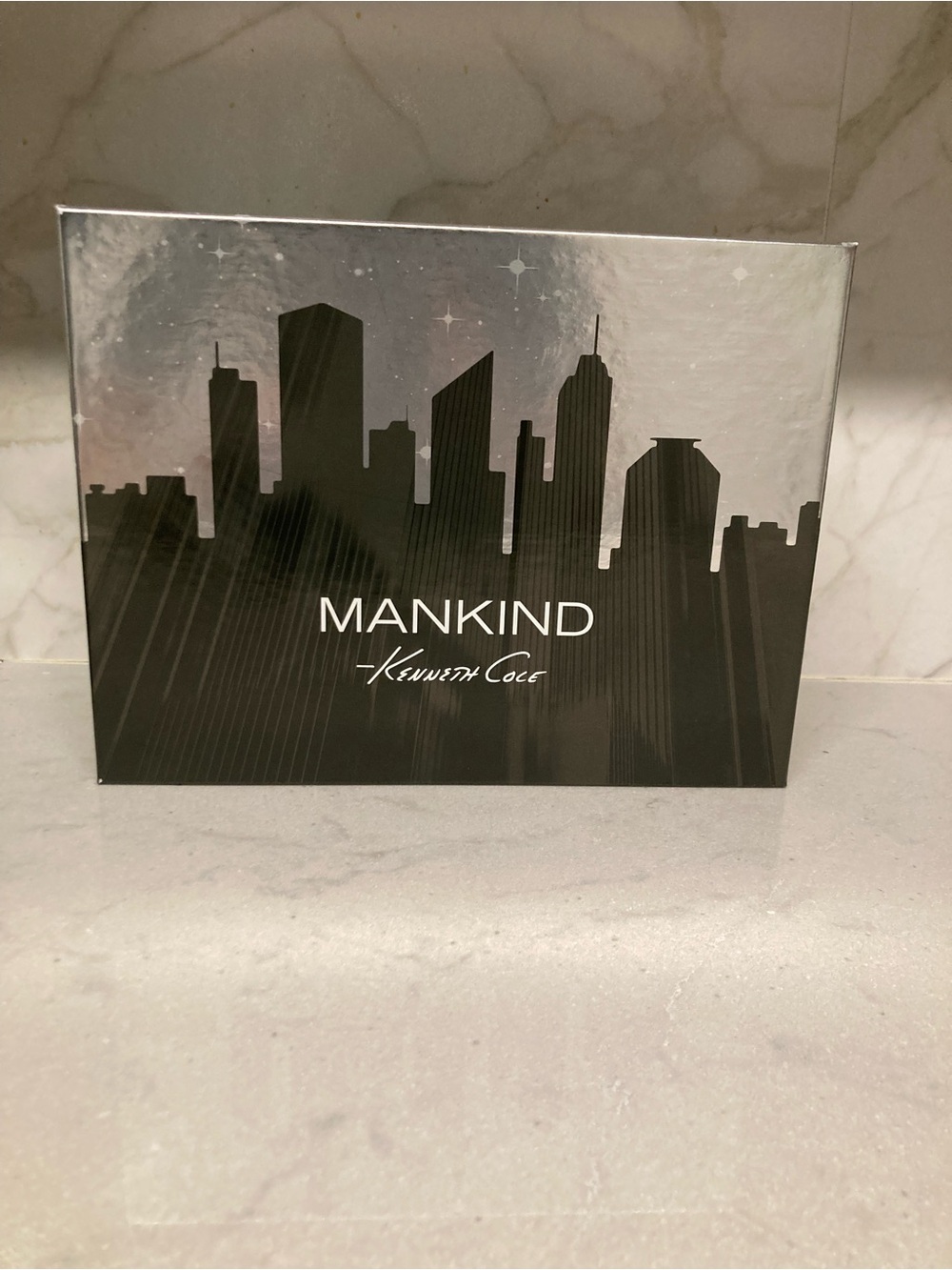 Kenneth Cole Mankind Fragrance Set - Black & Clear
